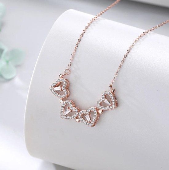 Four leaf clover necklace (1+1 Free)